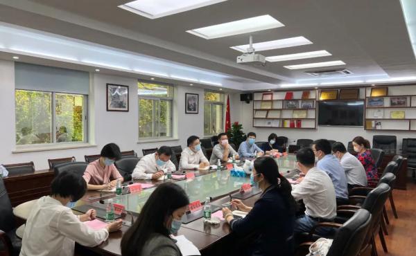 Xiamen Municipal Talent Office investigated and visited international talent education services